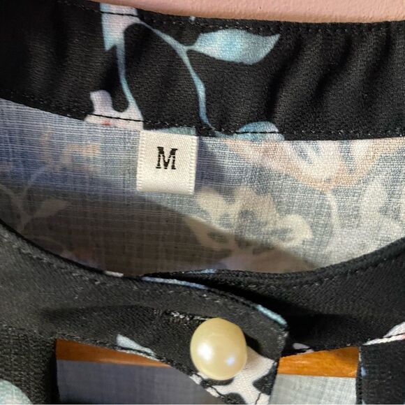 Black Floral BabyDoll Long Sleeve Dress Size M EUC - Picture 4 of 14